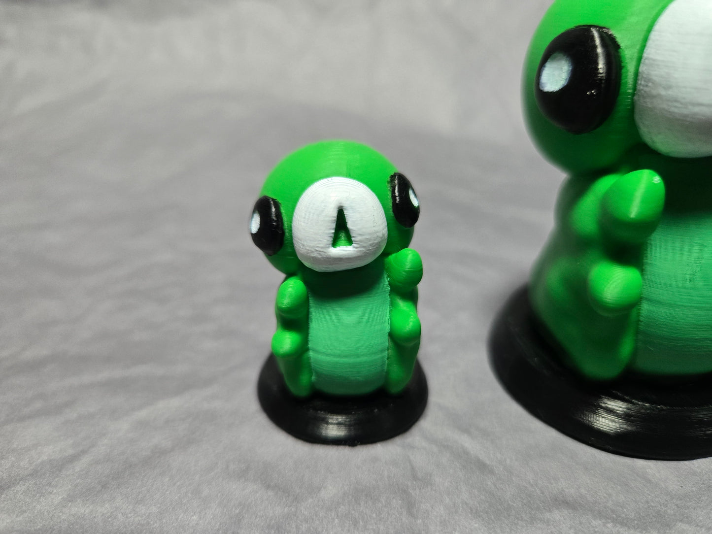 3D printed Hollow Knight cute little worm desktop decoration ornament