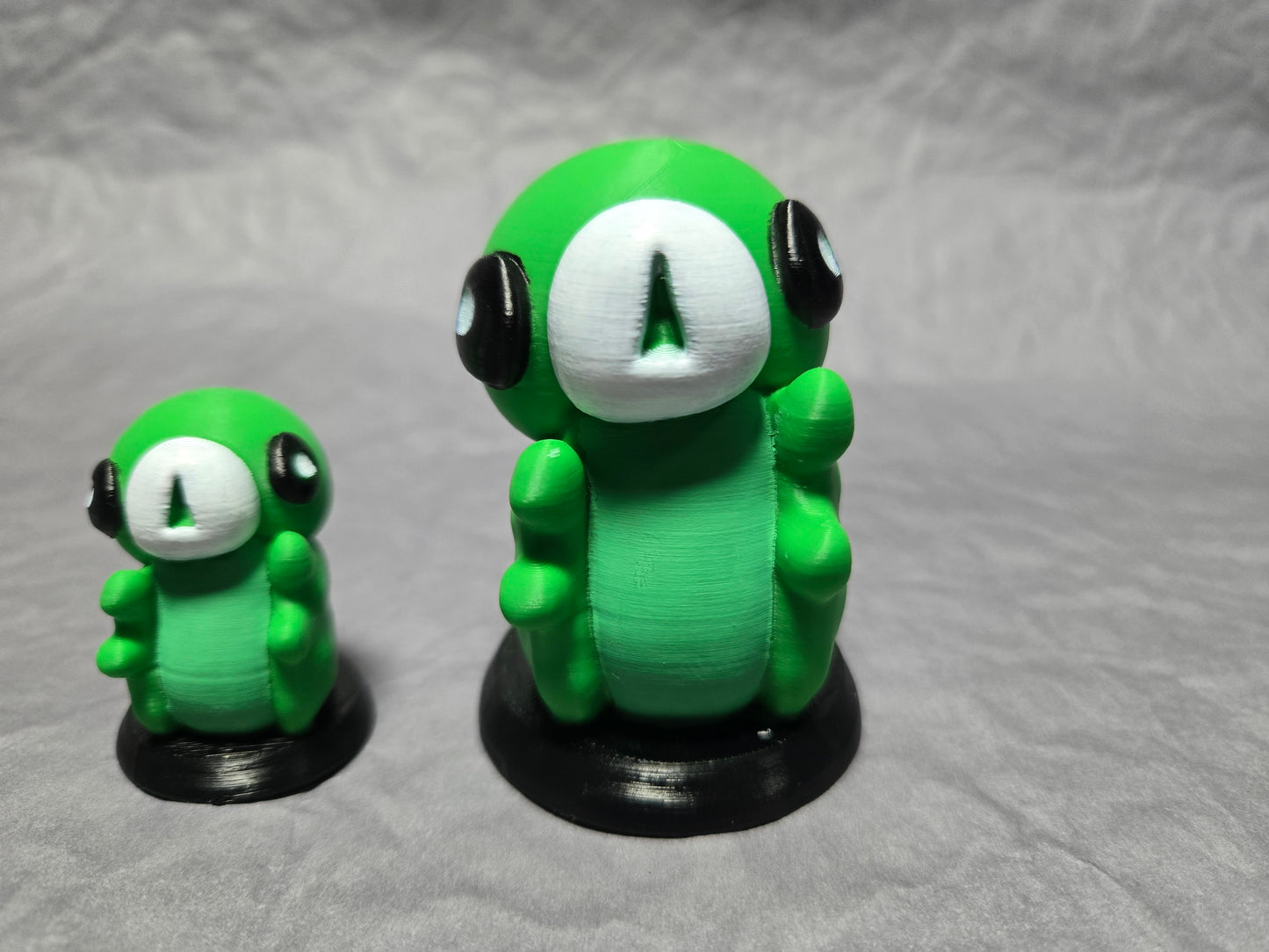 3D printed Hollow Knight cute little worm desktop decoration ornament