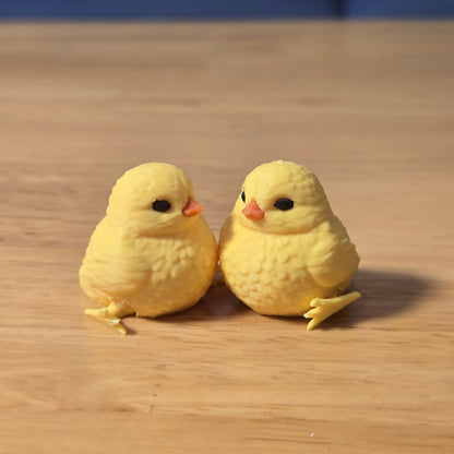 3D printed cute chick with movable joints DIY made