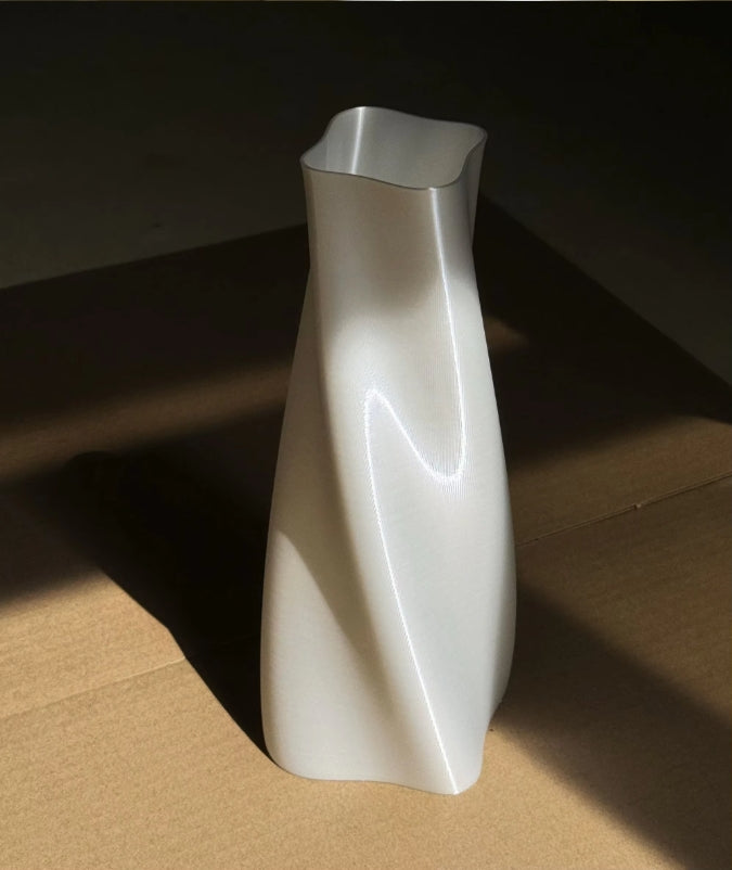 2025 New Arrival Eco-Friendly Modern Design Organic Plastic 3D Printed Textured Vase Wedding Decorative Tabletop Vase New