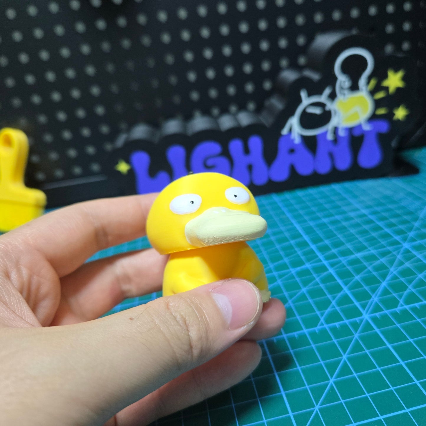 Stress-Reliever: 3D Printed Pokémon Psyduck Click Fidget Toy