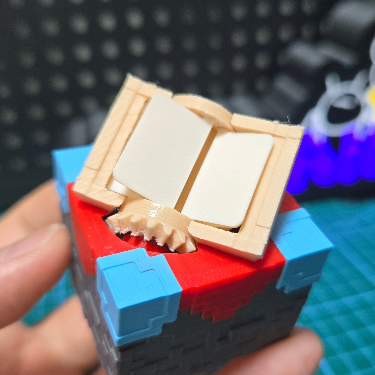 3D Printed MC Enchantment Table Desktop Decoration with Manual Page Turning Gear Structure