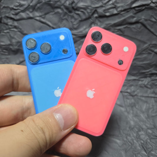3D printed iPhone 17 Pro miniature model decompression magnetic toy