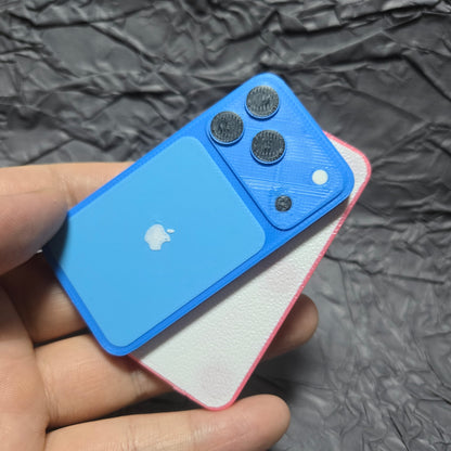 3D printed iPhone 17 Pro miniature model decompression magnetic toy