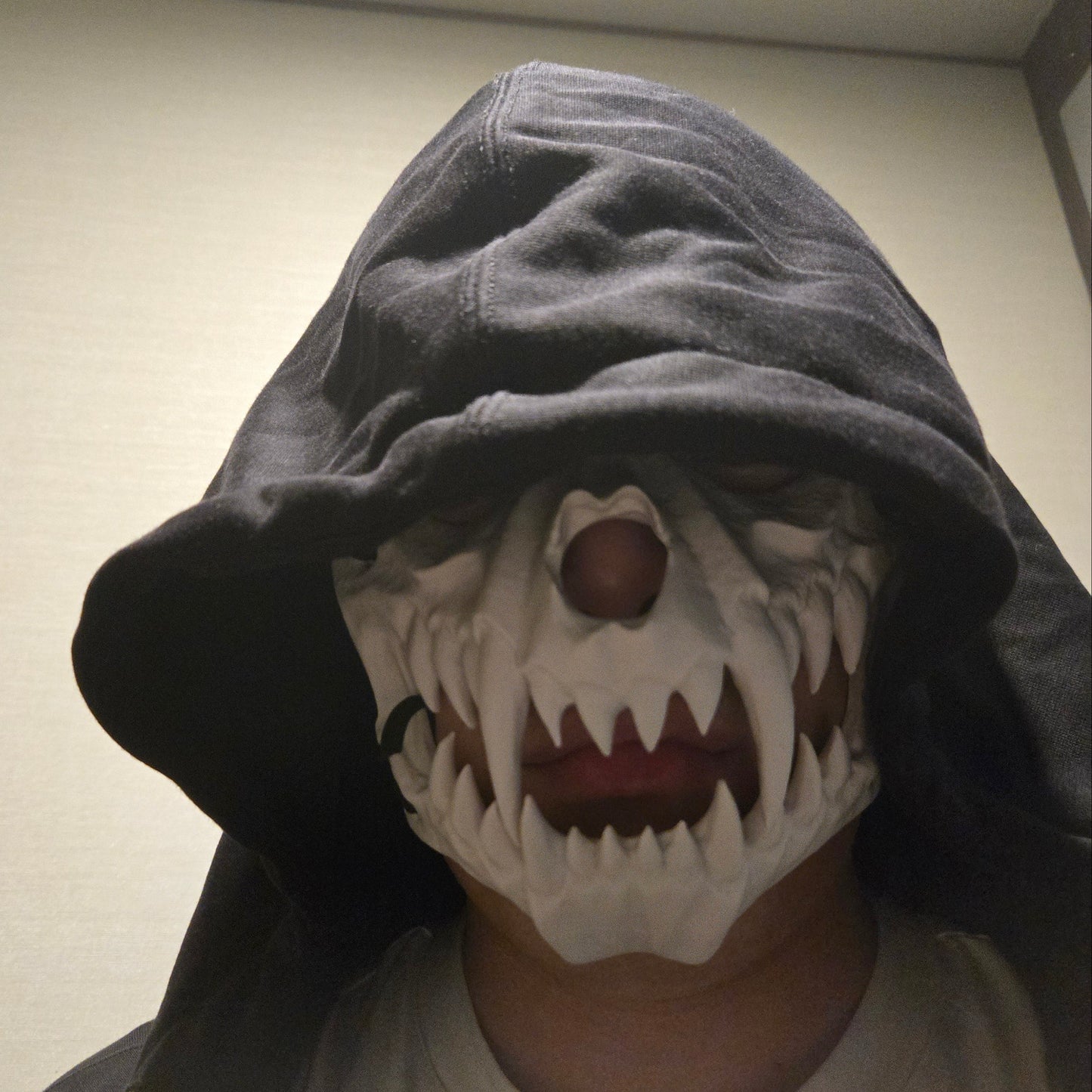 Halloween skull mask BONE ROAR