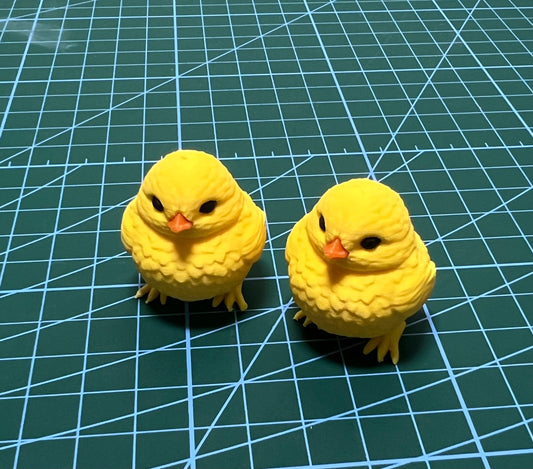 3D printed cute chick with movable joints DIY made
