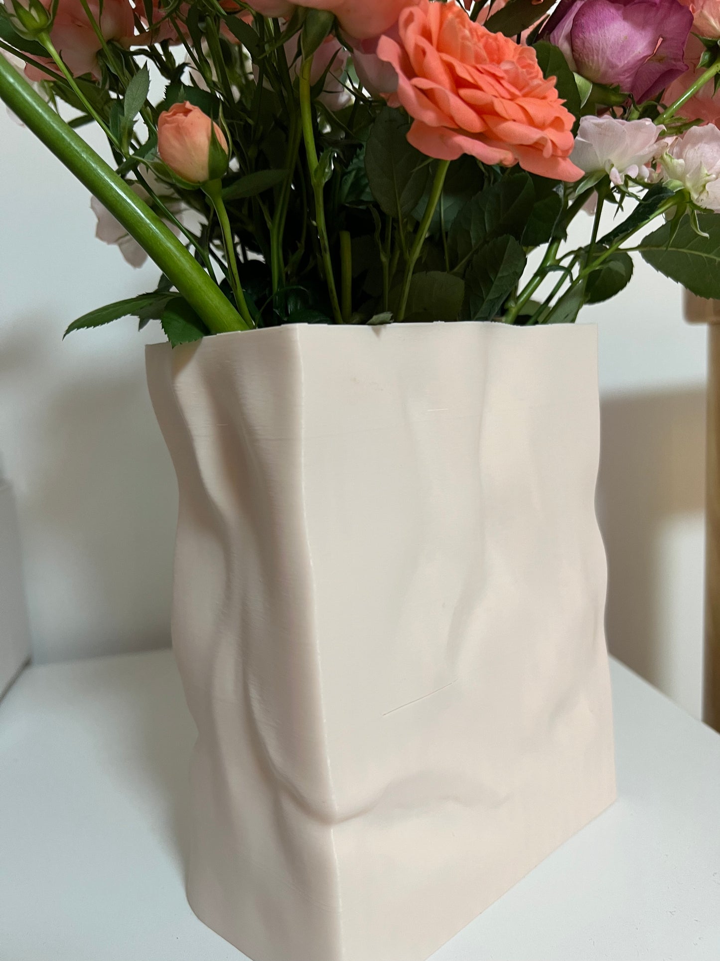 3D printed modern style vase with creases texture diy made