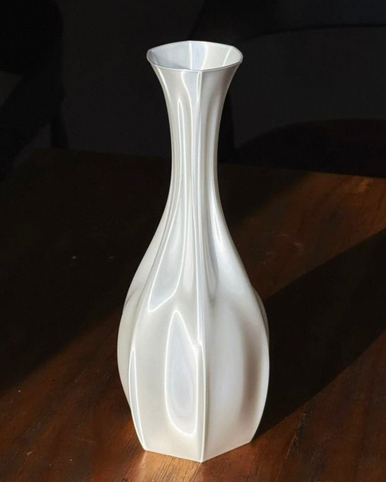 2025 New Arrival Eco-Friendly Modern Design Organic Plastic 3D Printed Textured Vase Wedding Decorative Tabletop Vase New